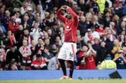 爱游戏体育-曼联主场2-0击败阿斯顿维拉
