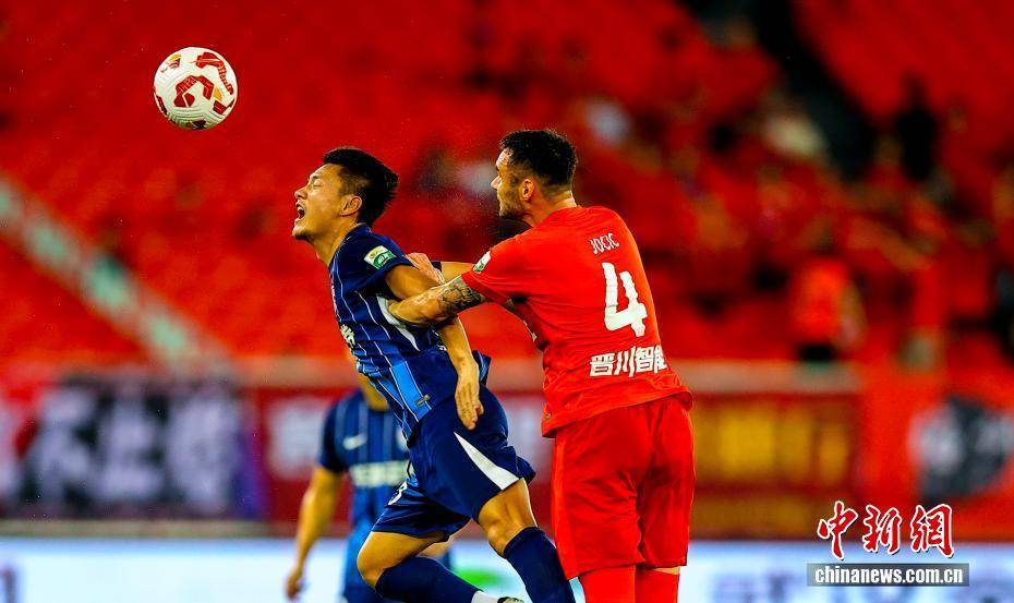 中超联赛：武汉三镇队主场负于梅州客家队