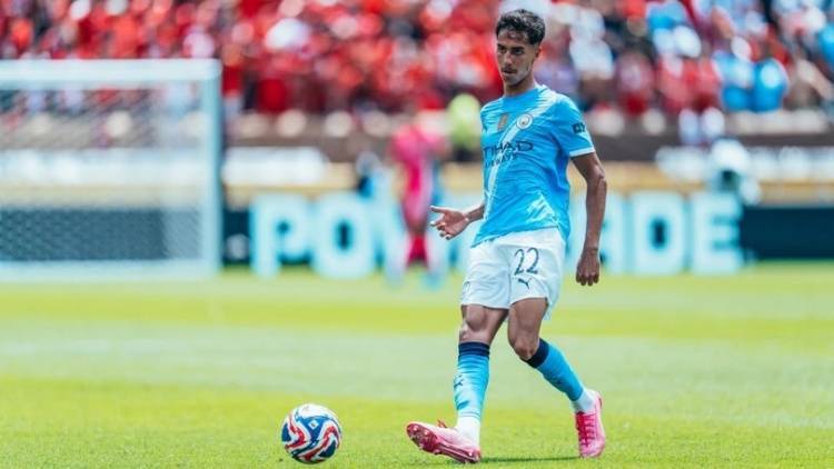 官方:曼城后卫雷斯租借加盟赫罗纳,租期1个赛季