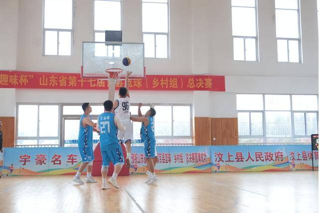 青岛篮球队勇夺山东省第十七届百县篮球（乡村组）总决赛冠军