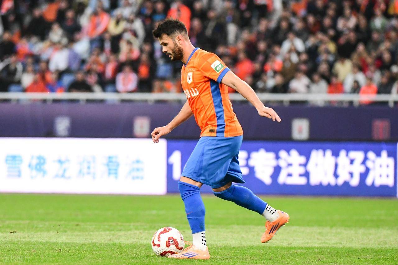 恭喜山东泰山!中超准金靴有望次顶薪留队,携手克雷桑,冲击冠军