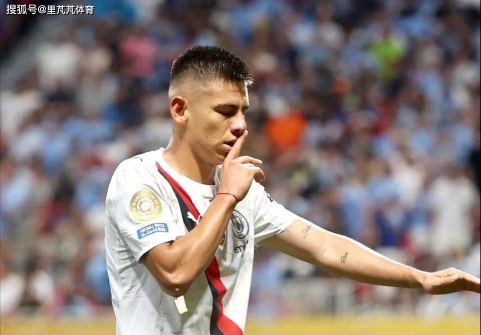 愤怒值累计满了！曼城买下新梅西却没给机会，他要求回阿根廷踢球